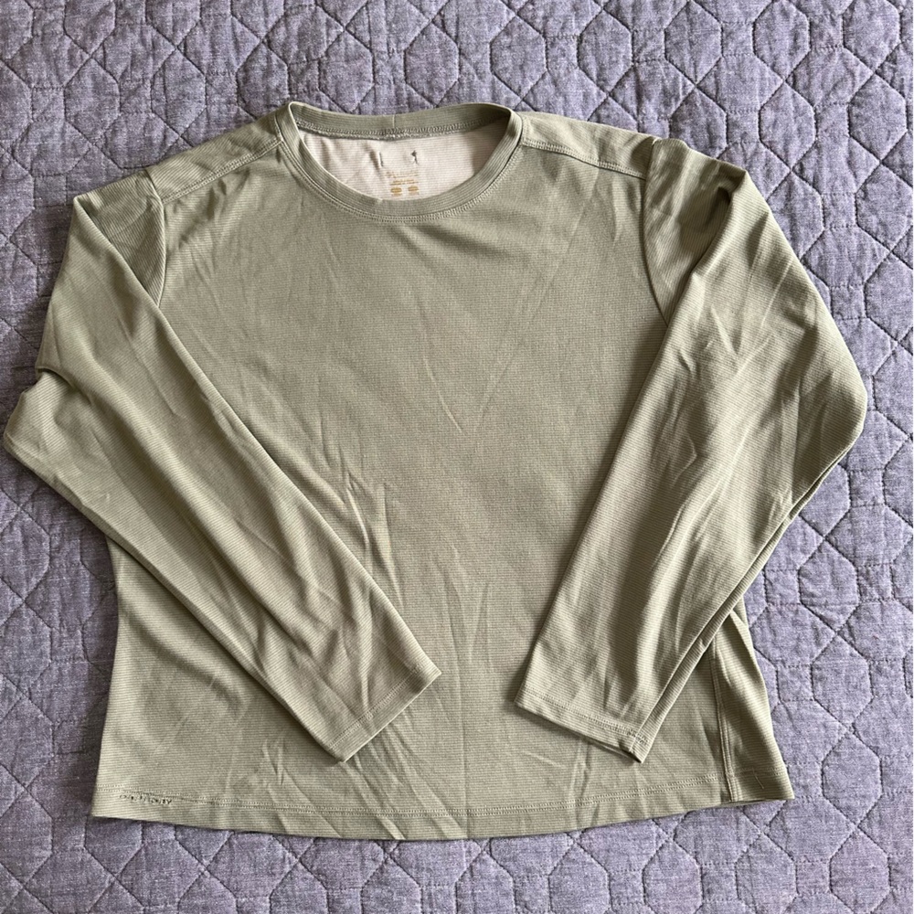 Columbia Sage Green Long Sleeve Shirt - size L